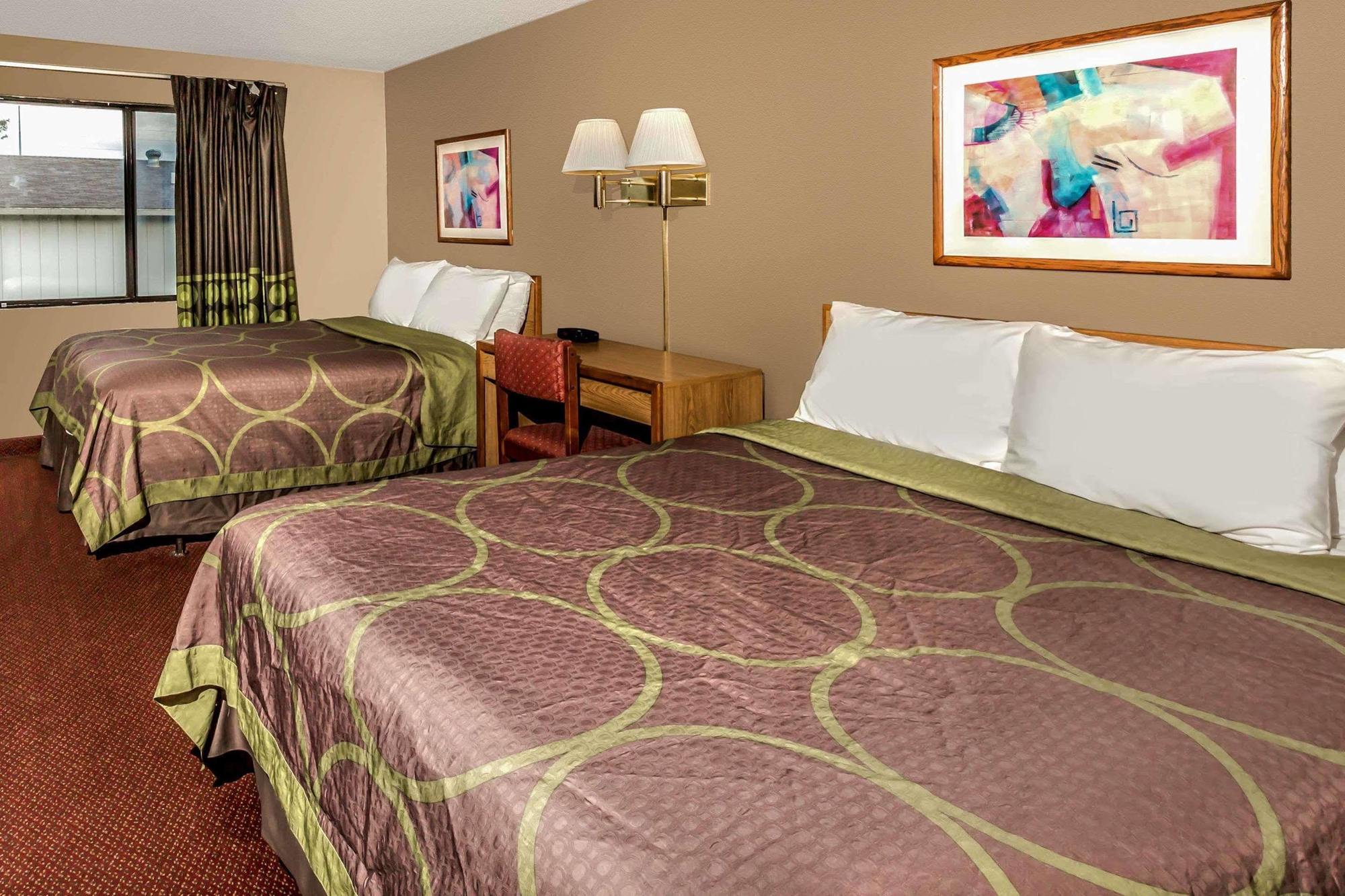 Super 8 By Wyndham Airport I90 Ξενοδοχείο Σιου Φολς Εξωτερικό φωτογραφία